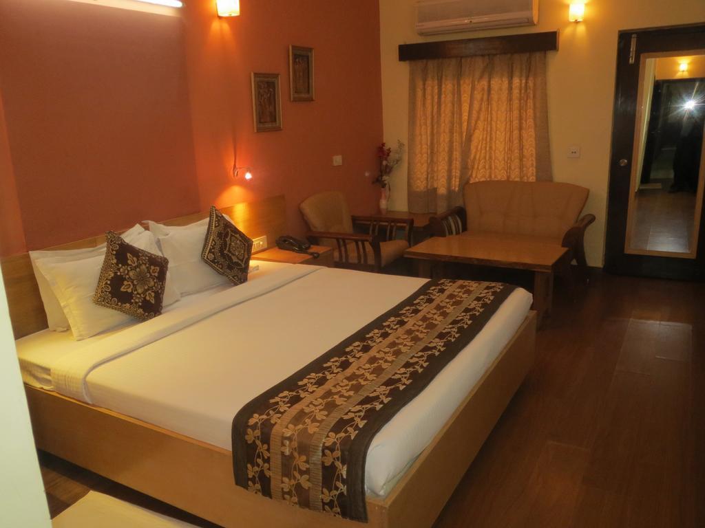 Green Villa Bed & Breakfast New Delhi Room photo