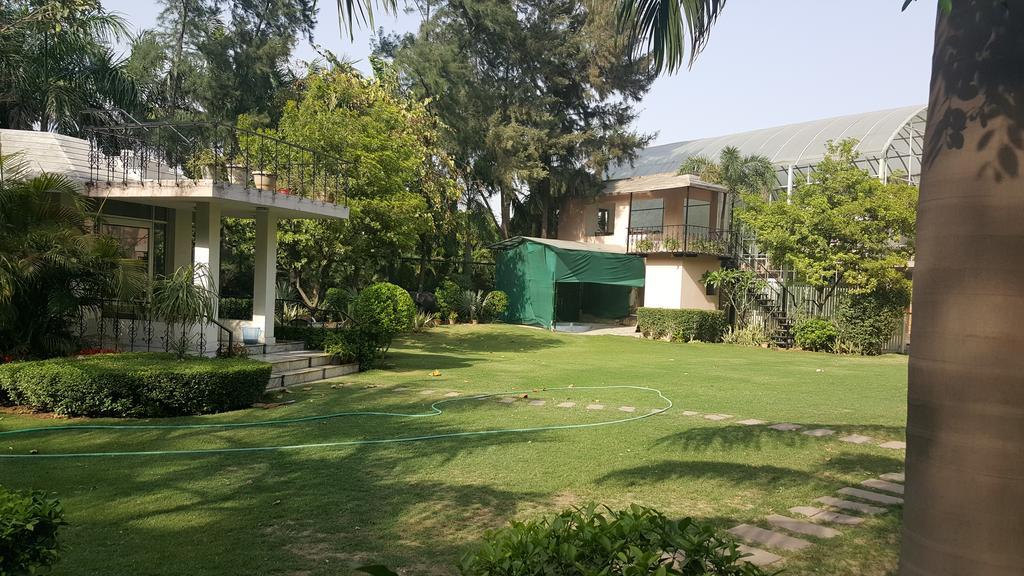 Green Villa Bed & Breakfast New Delhi Exterior photo